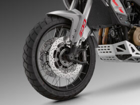 
QJ Motor SRT 600SX full								