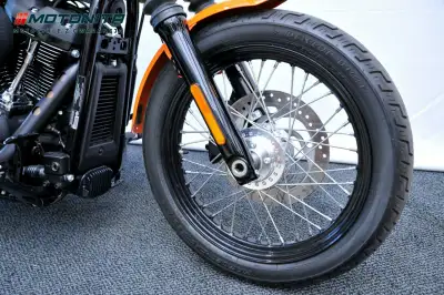 
Harley-Davidson Street BOB 114 salon PL, 1wł, gwarancja, Motonita full								