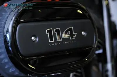 
Harley-Davidson STREET BOB 114 fabrycznie nowy, VAT23%,  PL, Motonita full								