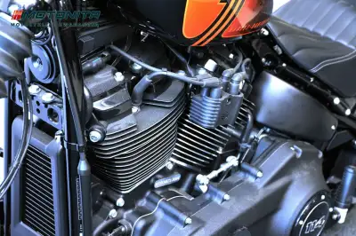
Harley-Davidson STREET BOB 114 fabrycznie nowy, VAT23%,  PL, Motonita full								