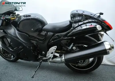 
Suzuki GSX1300RA Hayabusa salon PL 2016/2017 VAT23 gwarancja. Motonita full								