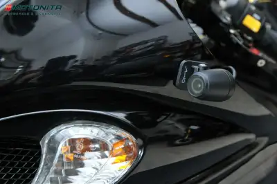 
Suzuki GSX1300RA Hayabusa salon PL 2016/2017 VAT23 gwarancja. Motonita full								