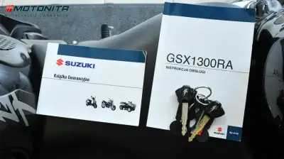 
Suzuki GSX1300RA Hayabusa salon PL 2016/2017 VAT23 gwarancja. Motonita full								