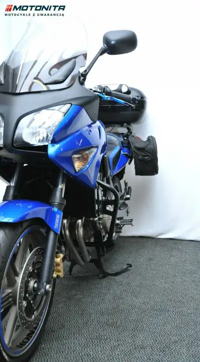 
Honda CBF600 Motonita full								