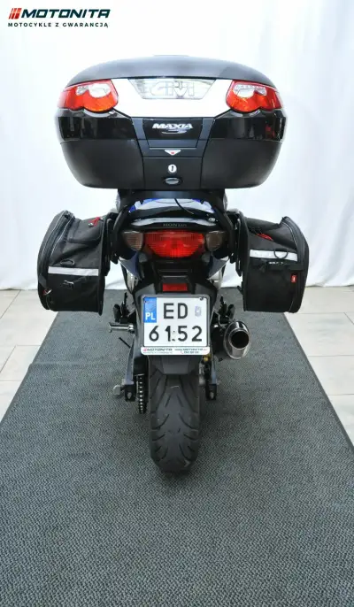 
Honda CBF600 Motonita full								