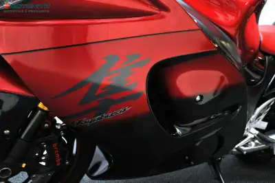 
Suzuki GSX1300RA Hayabusa salon PL 2014, NOWA,   gwarancja. Motonita full								