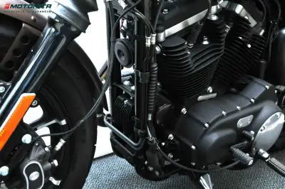 
Harley-Davidson IRON XL883  salon Polska 2019 gwarancja Motonita full								