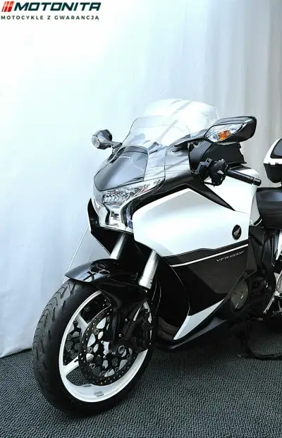 
honda VFR1200FD  DTC, 2015, gwarancja, Motonita full								