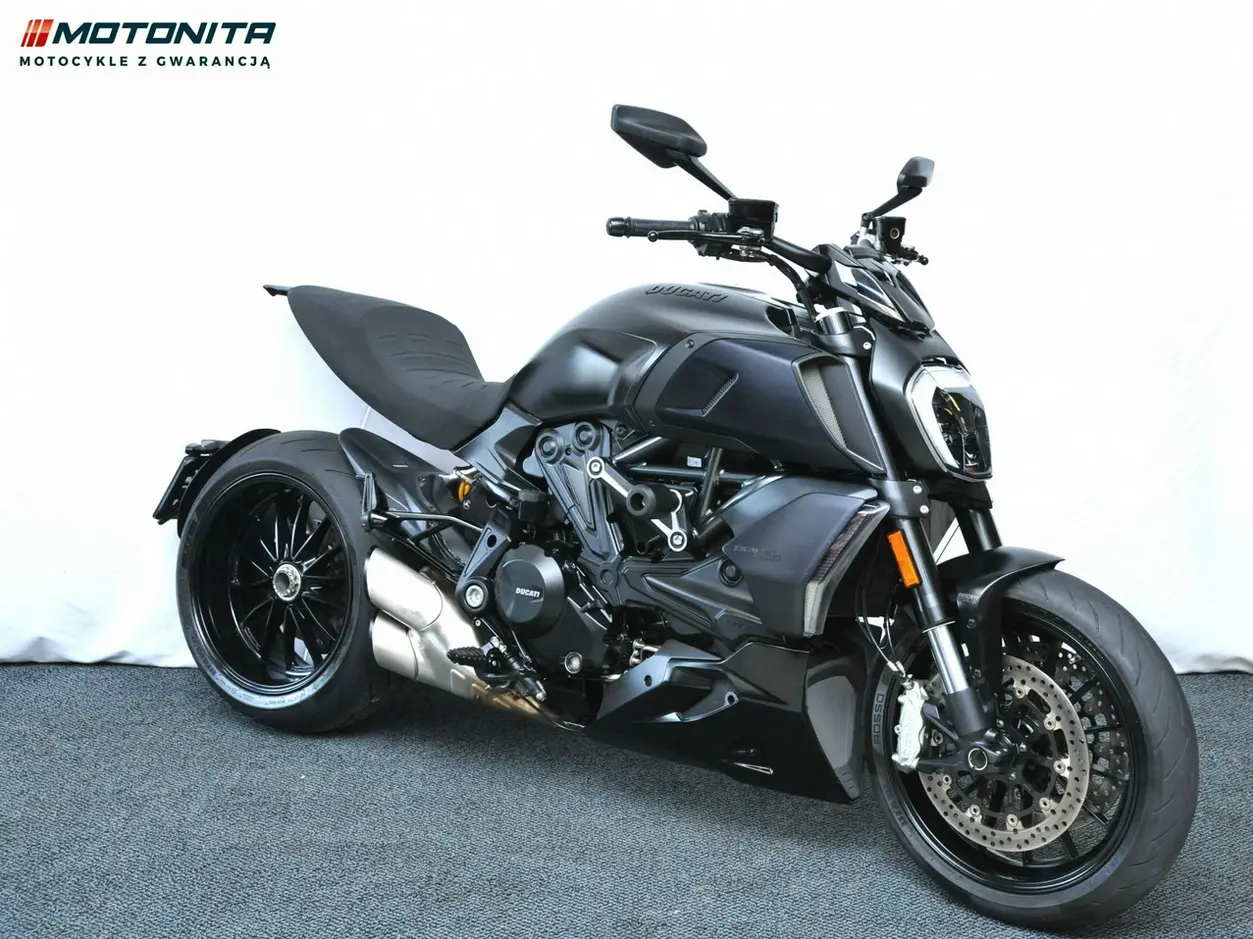 Ducati Diavel 1262 z oferty Motonita