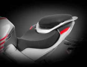 
QJ Motor SRK 125S full								