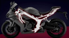 
QJ Motor SRK 800 RR full								