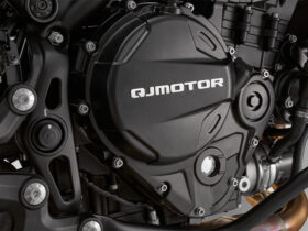 
QJ Motor SRT 900SX full								