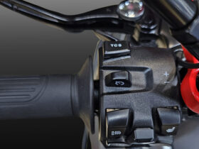 
QJ Motor SRT 900SX full								