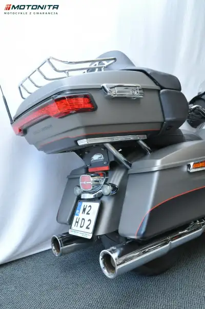 
Harley-Davidson FLHTKL Electra Ultra Limited, salon PL, Motonita full								