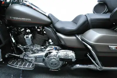 
Harley-Davidson FLHTKL Electra Ultra Limited, salon PL, Motonita full								