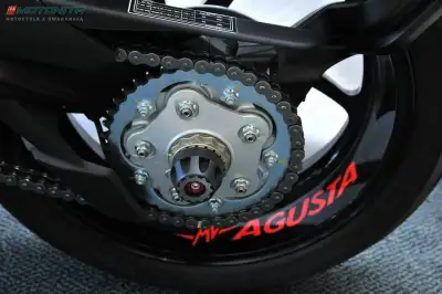 
MV Agusta Brutale Rosso, salon PL 2021/2022, gwarancja, Motonita. full								